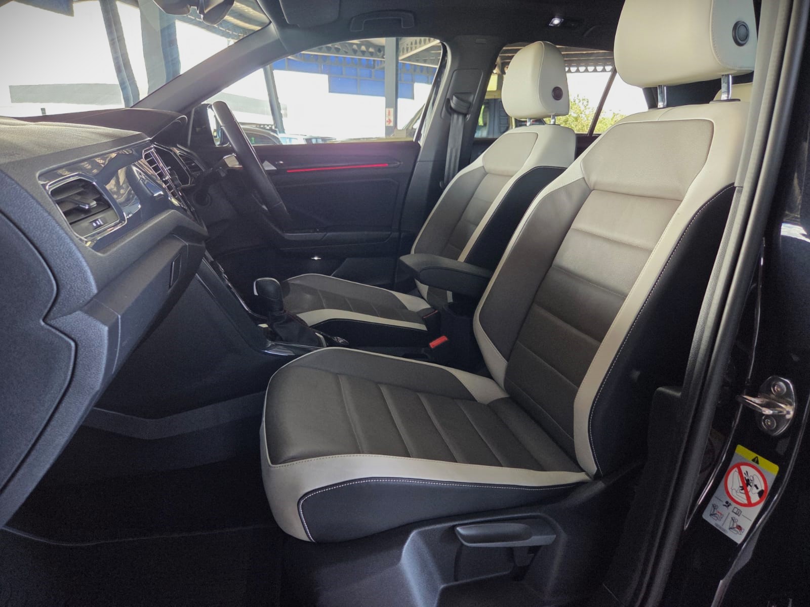 2021 VOLKSWAGEN T-ROC 2.0 TSI 4MOTION R-LINE DSG