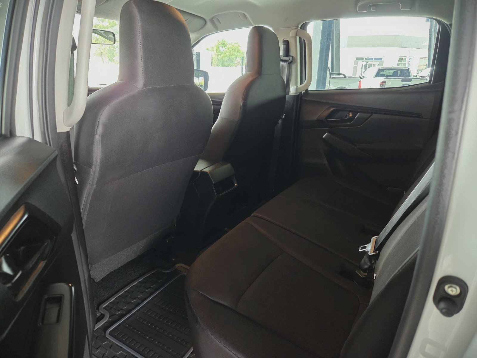 2023 ISUZU D-MAX 1.9 DDI HR L D/C