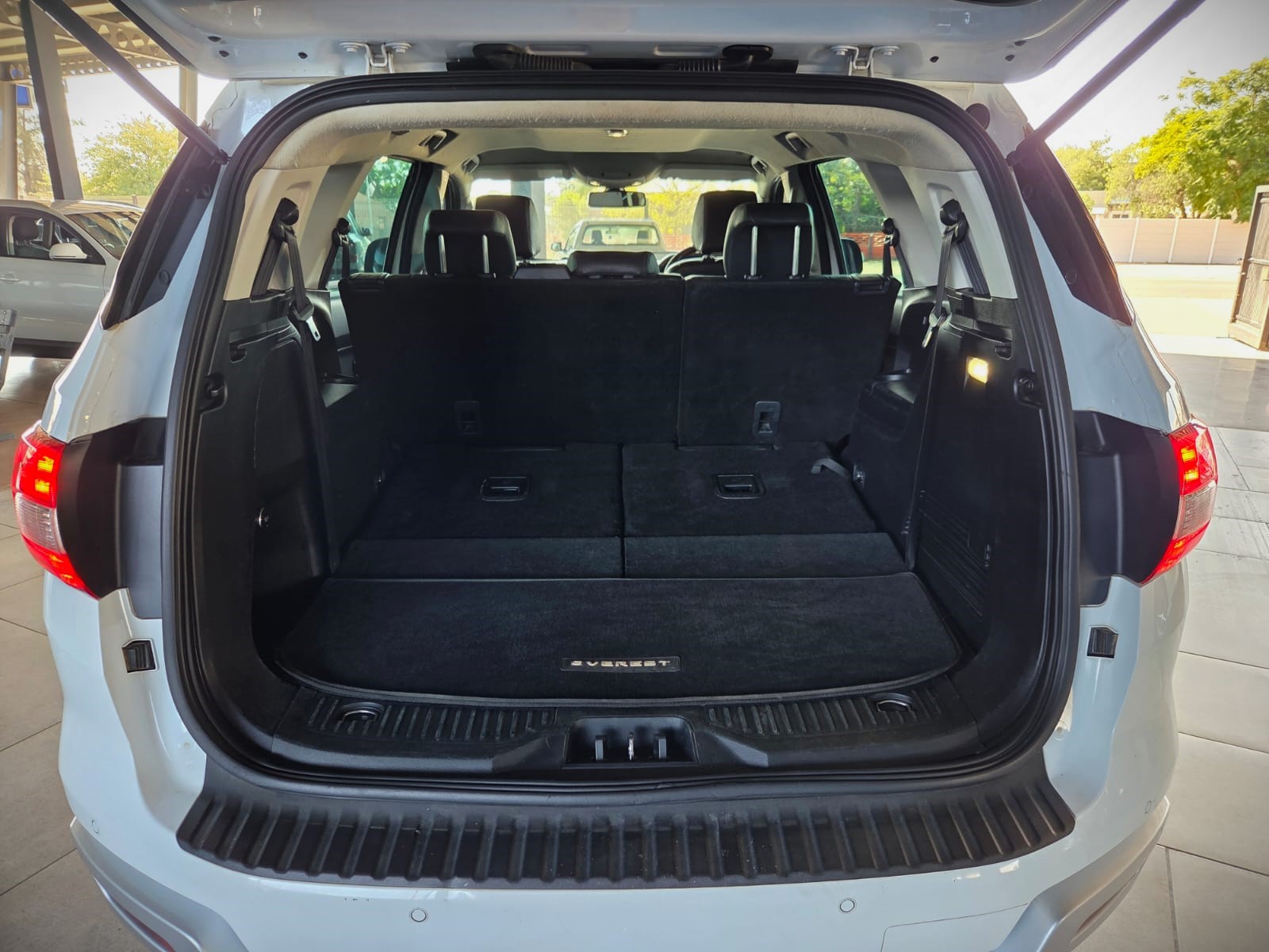 2019 FORD EVEREST 2.0D XLT A/T