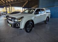 2017 ISUZU KB250 D-TEQ HO X-RIDER D/C