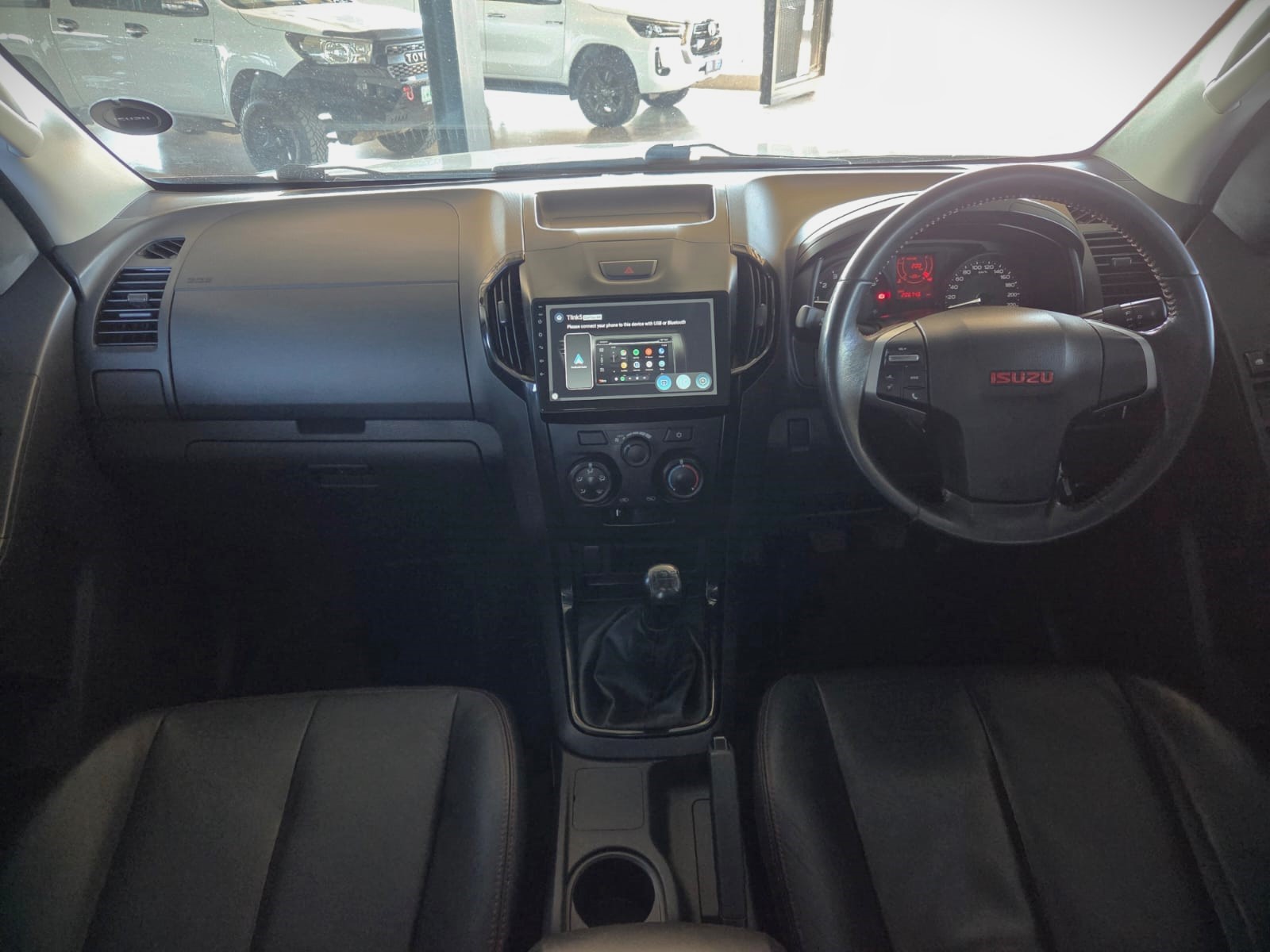 2017 ISUZU KB250 D-TEQ HO X-RIDER D/C