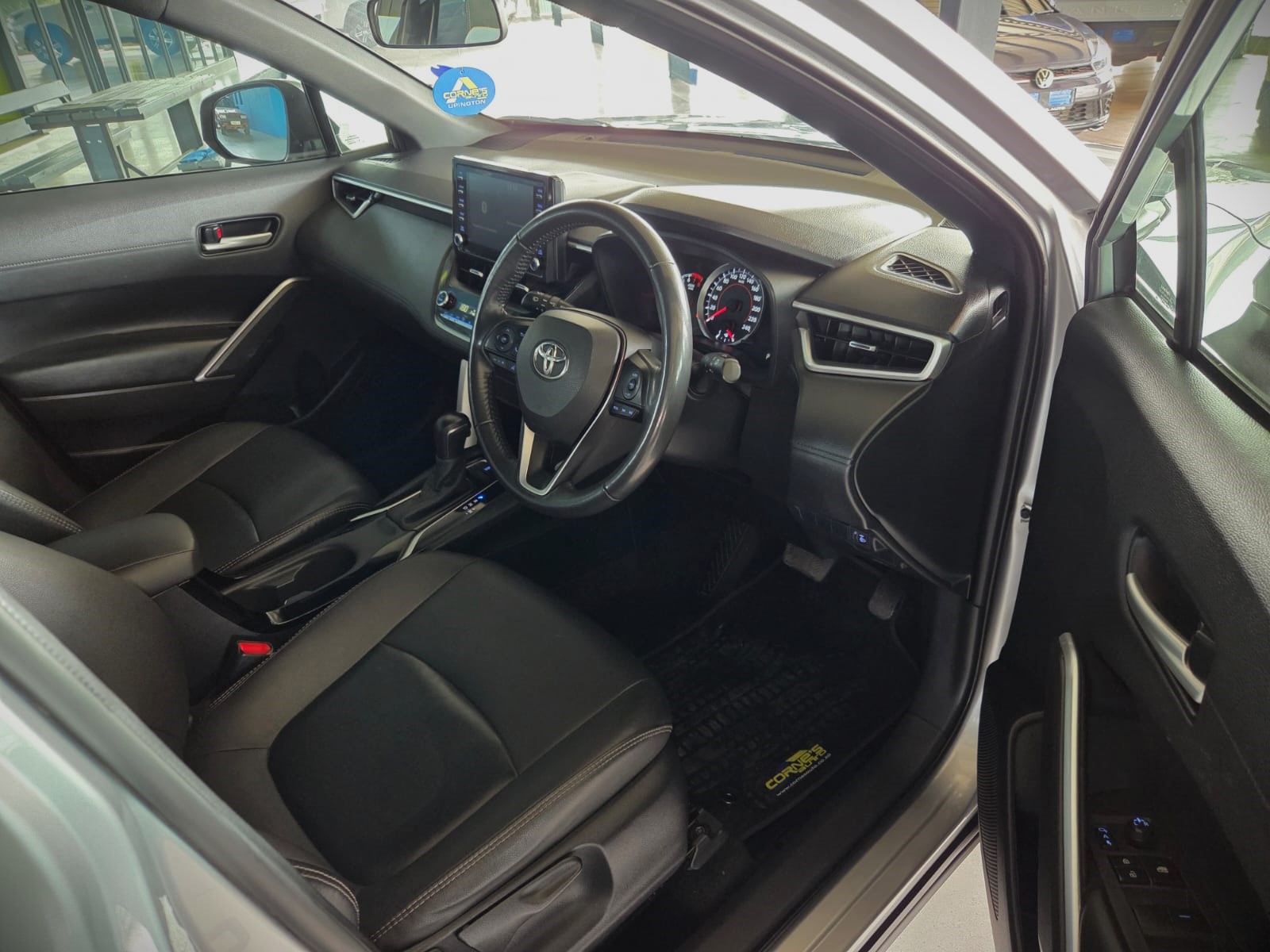 2024 TOYOTA COROLLA CROSS 1.8 XS