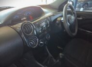 2015 TOYOTA ETIOS CROSS 1.5 XS 5-DR