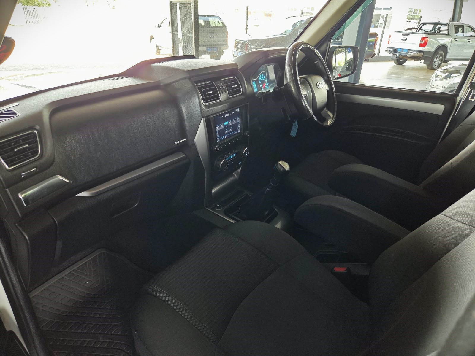 2022 MAHINDRA PIK UP 2.2 MHAWK S10 KAROO 4X4 D/C
