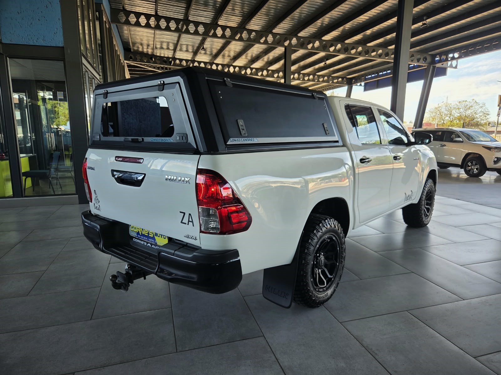 2020 TOYOTA HILUX 2.4 GD-6 DAKAR 4X4 A/T D/C