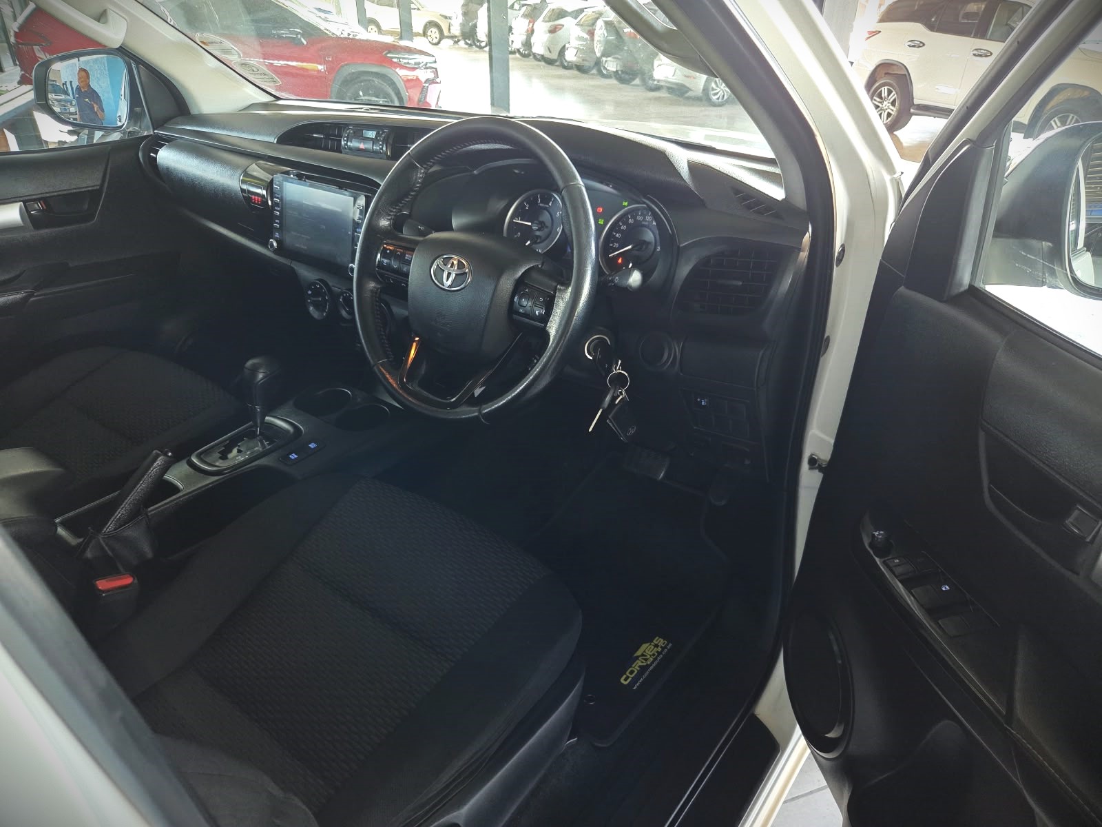 2020 TOYOTA HILUX 2.4 GD-6 DAKAR 4X4 A/T D/C