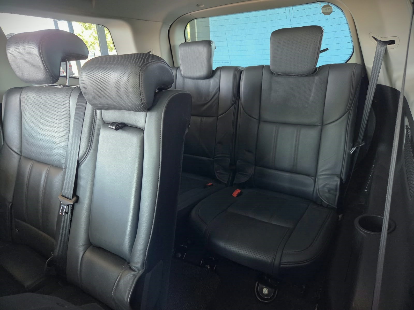 2020 MAHINDRA XUV 500 2.2D MHAWK W8 A/T 7-SEAT