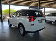 2020 MAHINDRA XUV 500 2.2D MHAWK W8 A/T 7-SEAT